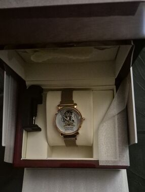 Women's Rose Gold Mesh Strap Watch